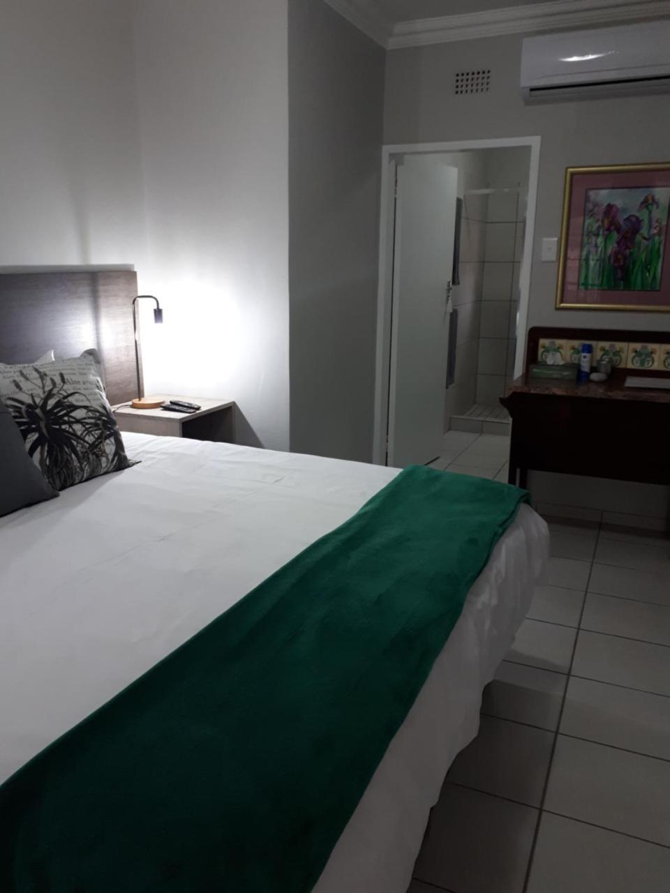 Js Inn Mbombela Exterior photo